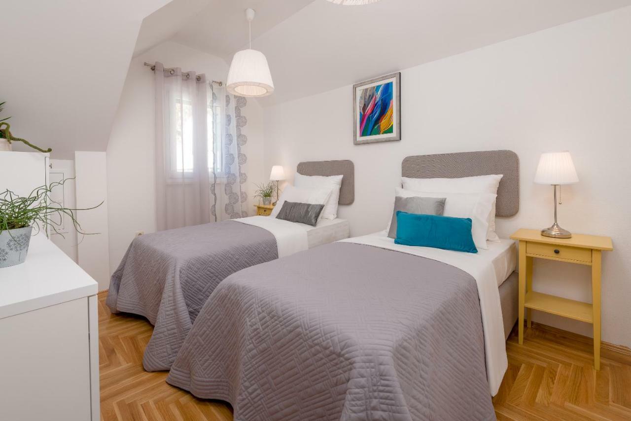 Villa Lipa Dora Murvica  Exterior foto